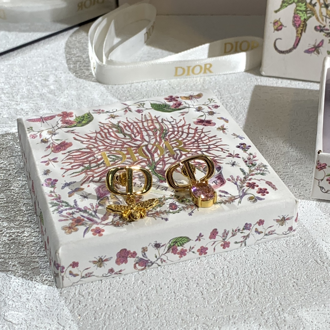 Dior p115dior 迪奥蜜蜂 耳环款式多样 2025早春系列的Tribales耳环