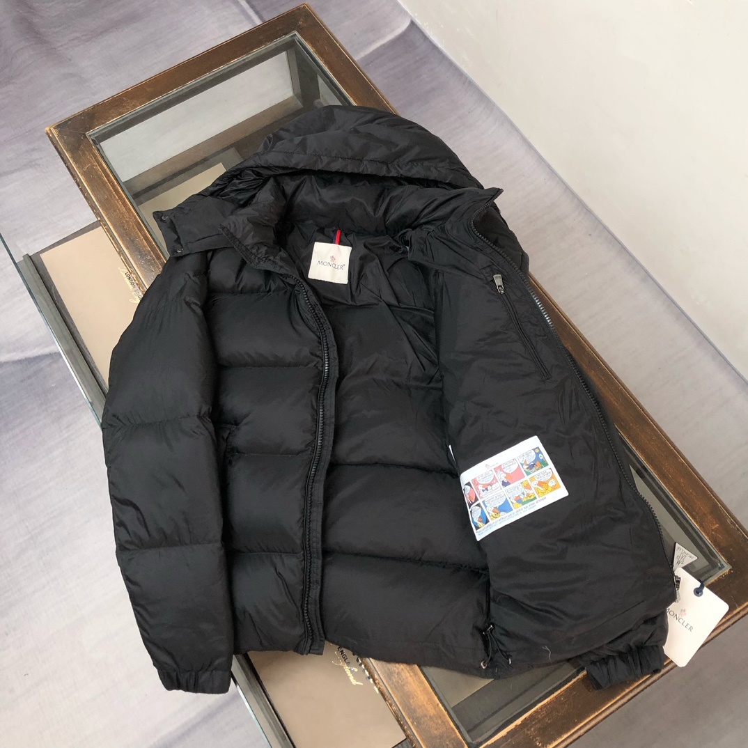 羽绒 Moncler 蒙口 Couyere 25秋冬最新玛雅情侣款羽绒服~采用标志性的lon laqué
