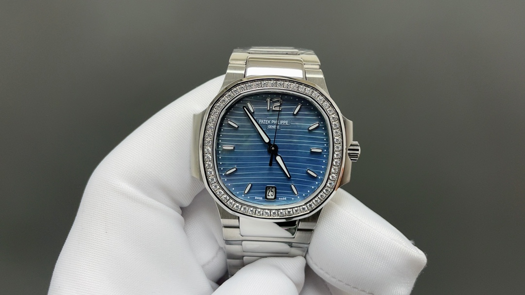 NO:541806,GR Produced by Iris Diameter Drill Ring GR Factory PP Patek Philippe Women's Nautilus/1A-010 Series P Custom Gradient Blue Fritillar Disc Water Ripples Thickness 8.6mm Synchronized Official Movement 9015 cal.324 Adjustment Continuously Giving Gifts in Seconds The Best Luxury Recommendation Please Be aware of GR's Exclusive Quality, Patek Philippe19860909GR 出品 光圈 钻圈 GR Factory PP 百达翡丽  女款鹦鹉螺/1A-010系列 P 定制渐变蓝贝母盘面 水波纹 厚度8.6mm同步官方 机芯9015改cal.324调时不停秒送礼最佳奢华推荐请认准GR独家品质,,patek philippe,Watch