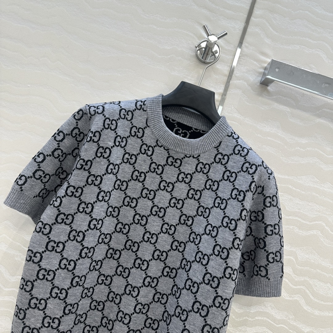 独家首发❤️原单品质，格蕾系穿搭GG复古提花羊毛短袖上衣，双面可穿设计，经典圆领气质名媛少女减龄学院风，