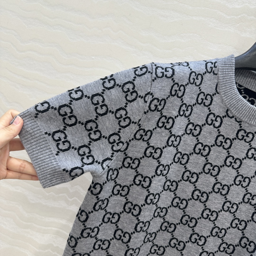 独家首发❤️原单品质，格蕾系穿搭GG复古提花羊毛短袖上衣，双面可穿设计，经典圆领气质名媛少女减龄学院风，