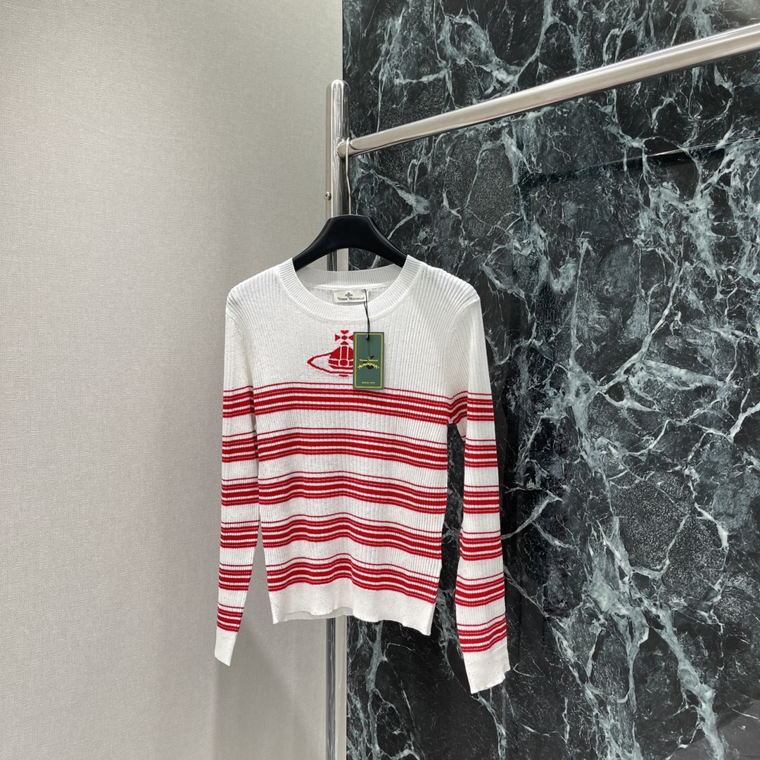 土星 25秋冬新款 撞色条纹针织上衣 简约不简单的西太后土星条纹针织衫看似平平无齐上身真的是太惊艳了很清