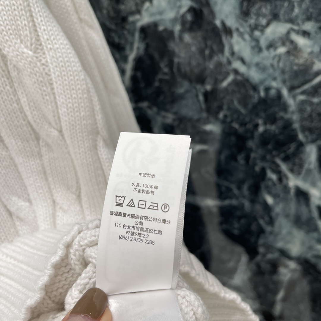 拉夫 25秋冬新款 圆领针织套头毛衣 胸前经典小马刺绣logo 高级时髦！麻花扭绳纹理精致大气，常规版型