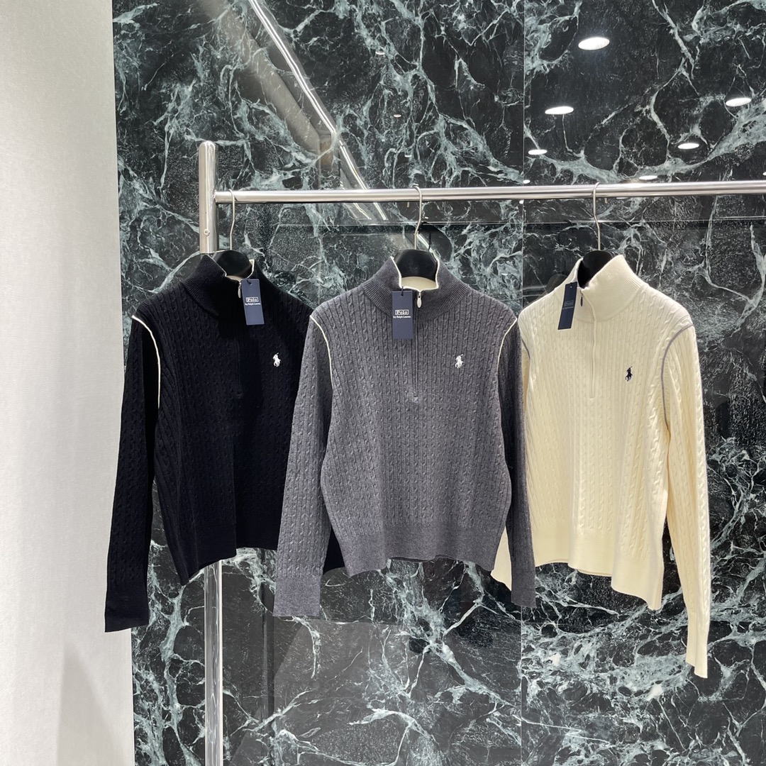 拉夫 25秋冬新款 立领半拉链针织开衫 领口撞色设计 不仅修饰了颈部线条 还增添了几分干练与帅气！👔✨拉