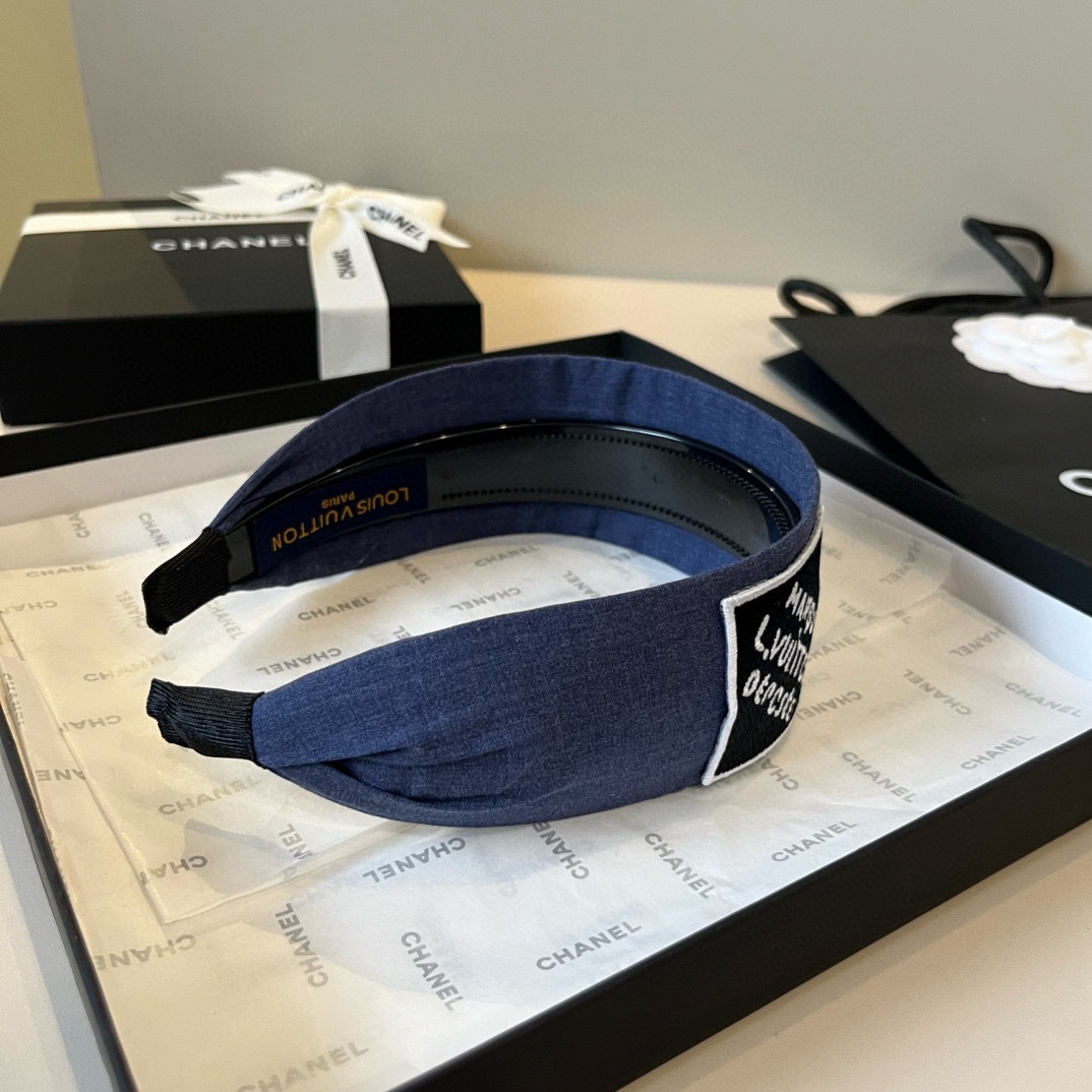 NO:371874,Lv Louis Vuitton new hairband hairpins, hairpins, louis vuitton, louis vuitton, hairpins19860909Lv路易威登新款发箍发夹,发夹,louis vuitton,louis vuitton,hairpins,accessory