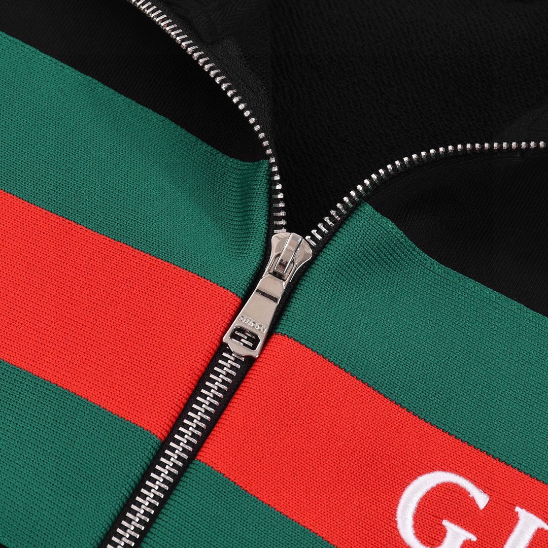 古驰/Gucci 秋冬新款 经典刺绣字母撞色拼接开衫拉链外套 红绿条拼色刺绣卫衣