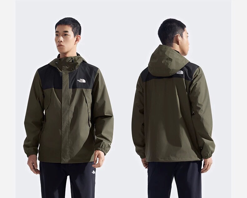 The North Face Lightweight Hooded Windbreaker Jacket Comfortable Windproof