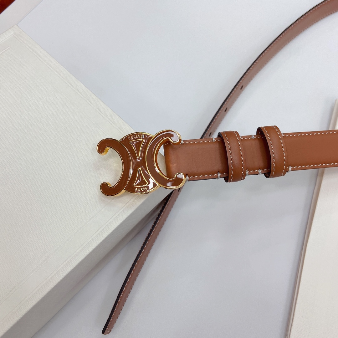 赛琳CELINE✅✅ 头层牛皮革，纯铜金属件，宽度：（2.5厘米）