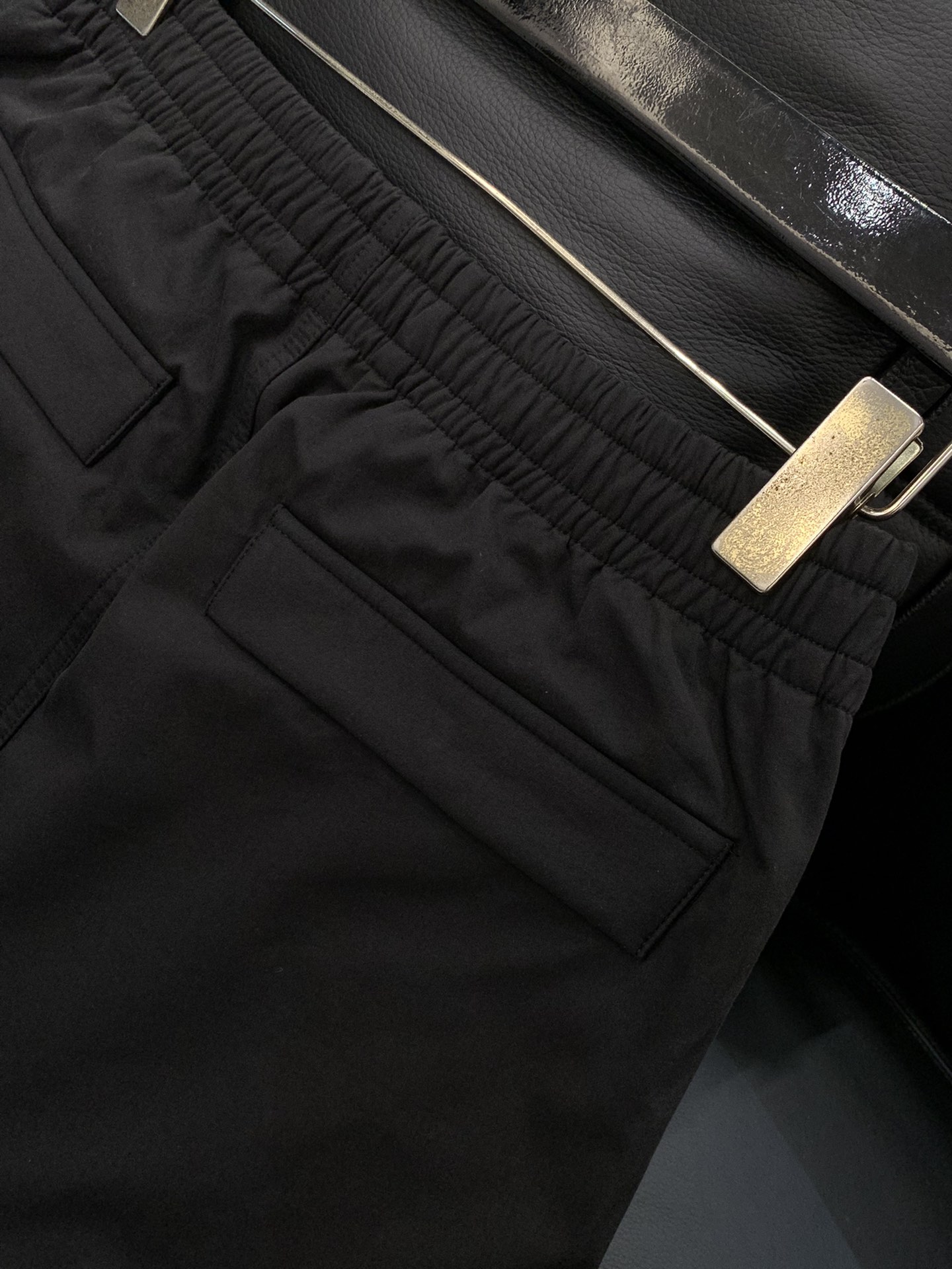 ，石头岛 复杂的工艺，考究的细节。井字纹日本产户外棉布…款同步最新工装系Stone 石头男士ComPas