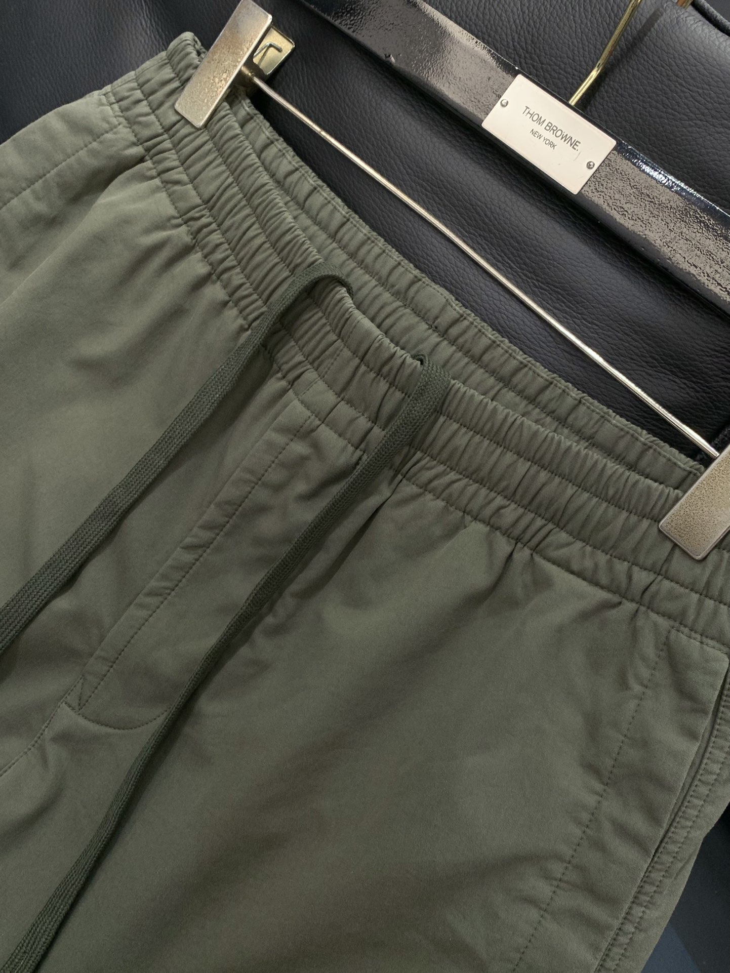 ，石头岛 复杂的工艺，考究的细节。井字纹日本产户外棉布…款同步最新工装系Stone 石头男士ComPas