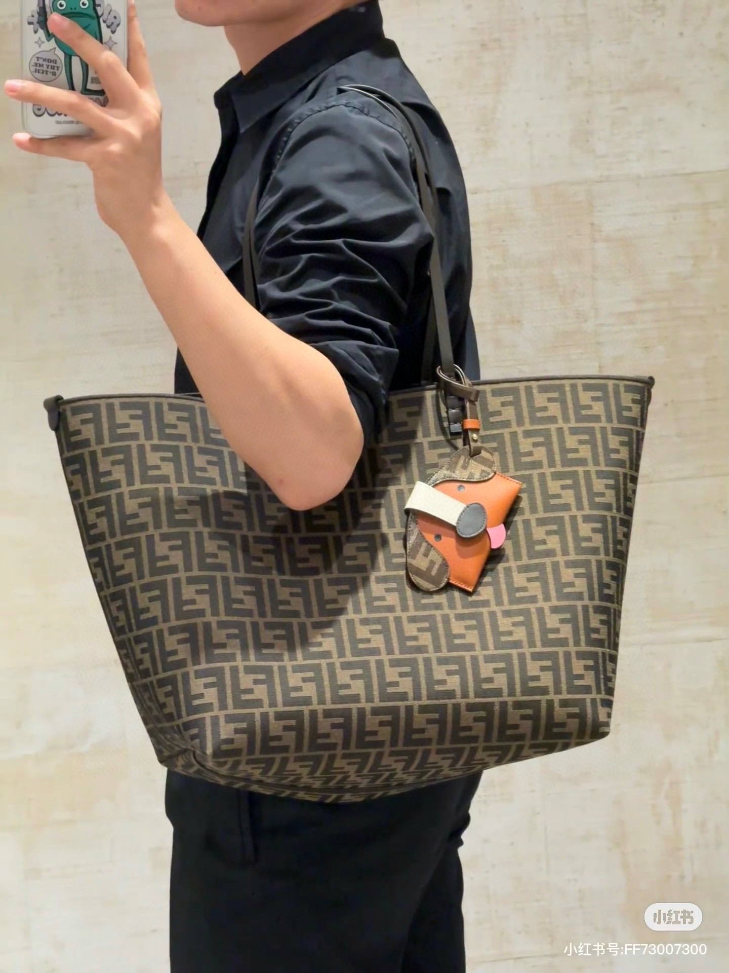 NO:719909,Large upper body effect~, Fendi FENDI, fendi, fendi19860909大号上身效果～,芬迪FENDI,fendi,fendi,Bag
