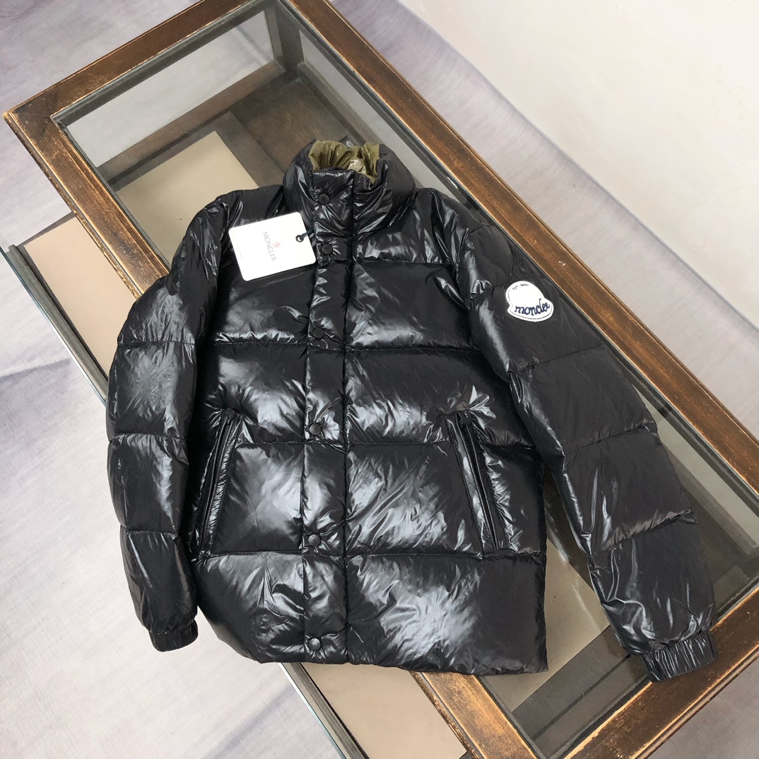 羽绒 🆕Moncler 蒙口 TriPiti 25秋冬最新款 TriPiti情侣款短款羽绒服，采用功能性