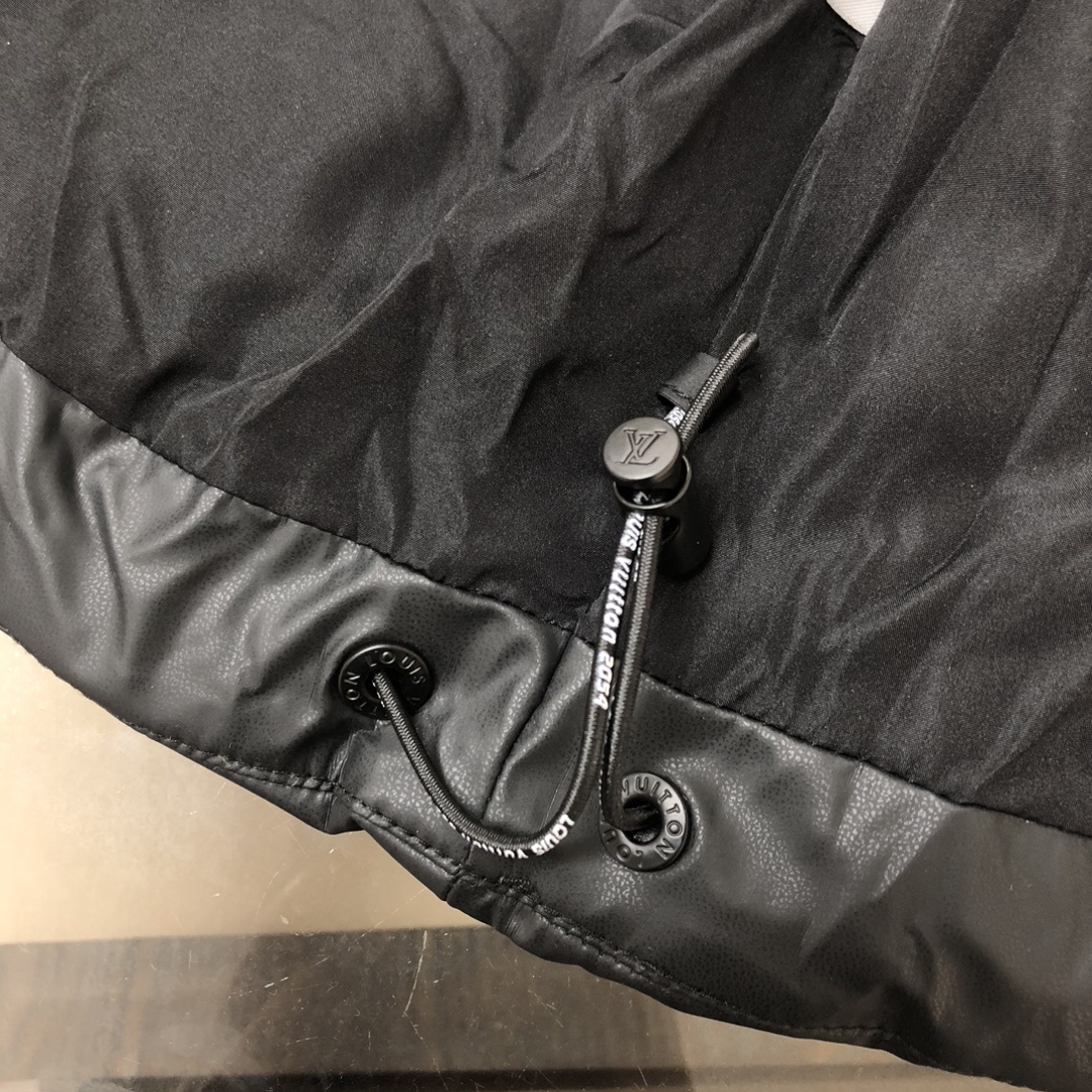 羽绒 🔥Louis vuitton/LV 路易威登 经典耐看的短款羽绒马甲背心体系, 皮革羽绒马甲, 多