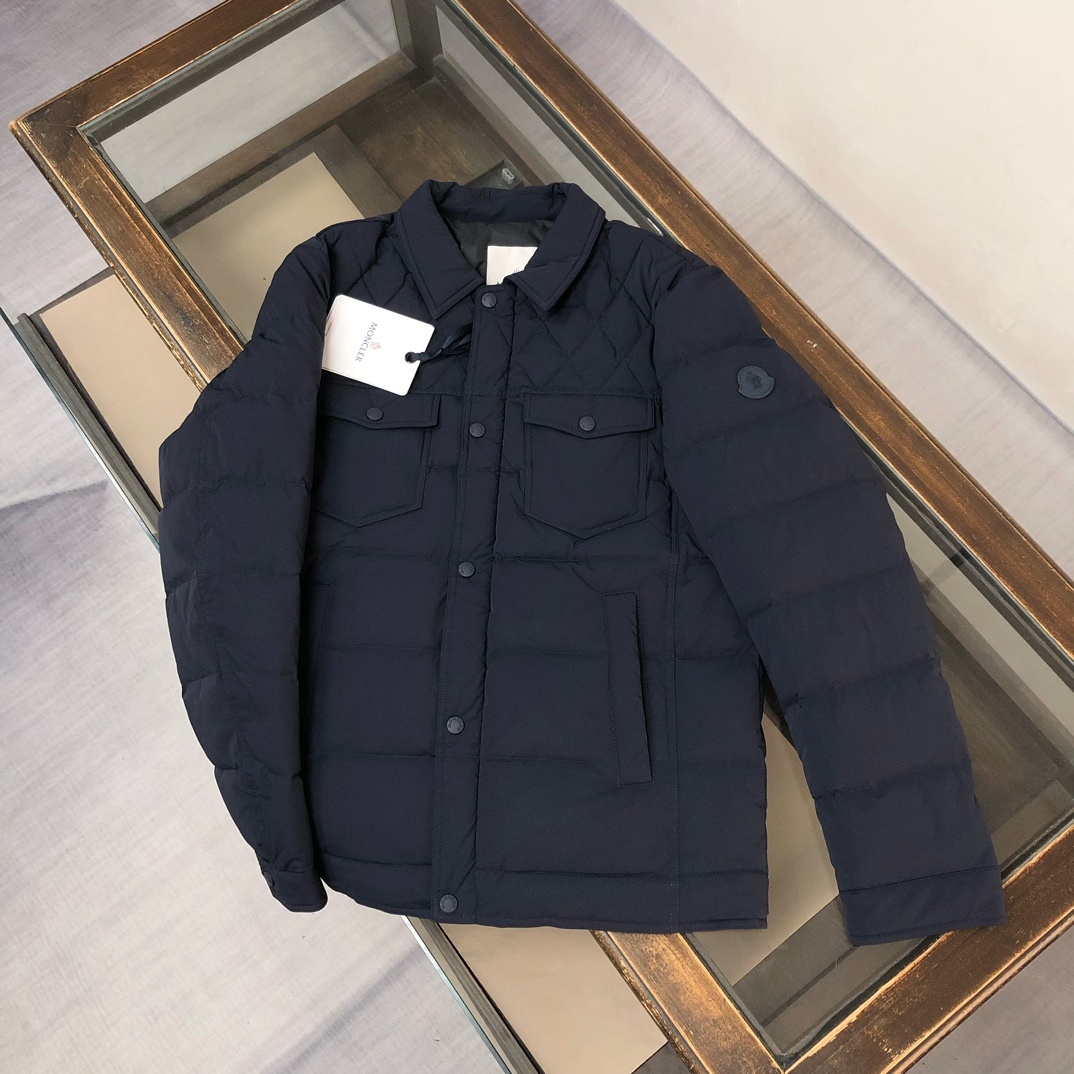 羽绒 🆕新款上架🎬MON*CLER 蒙口 25秋冬最新款男士工装衬衫羽绒服~采用轻盈且具有保护性的考究面