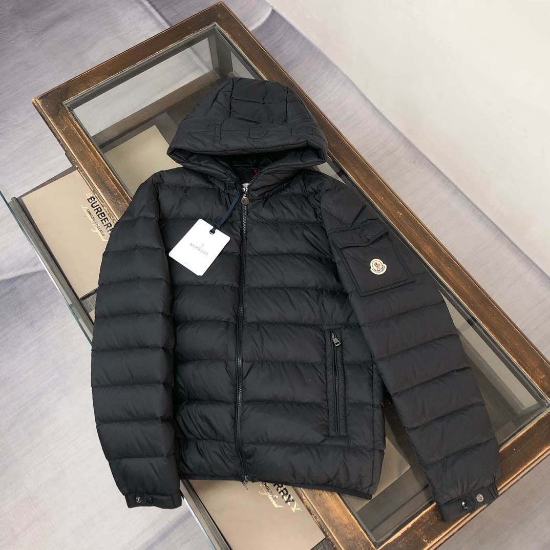 羽绒 🆕新款上架🎬Moncler 蒙口 Najan男士连帽羽绒服~男女同款~官网专柜同步上新🈶售~采用轻
