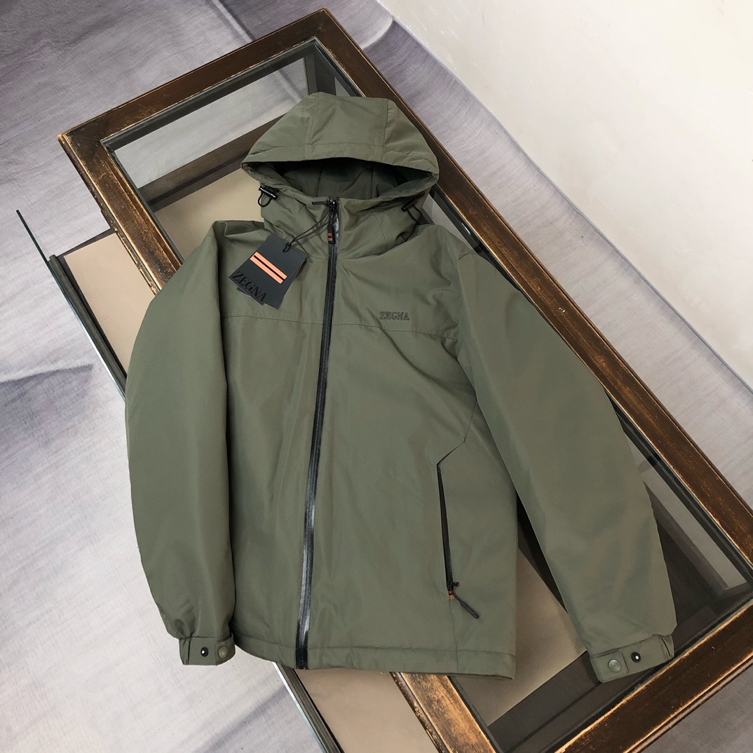 羽绒 🆕ZEGNA 杰尼亚 25秋冬最新连帽款男士羽绒服 ~完美质感 ,对于品质想必大家一定很清楚,高性