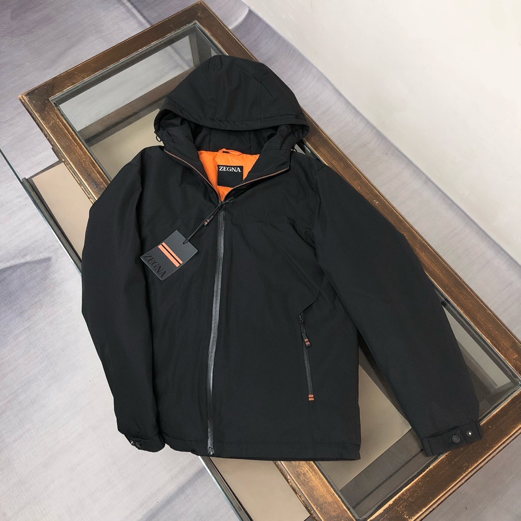 羽绒 🆕ZEGNA 杰尼亚 25秋冬最新连帽款男士羽绒服 ~完美质感 ,对于品质想必大家一定很清楚,高性