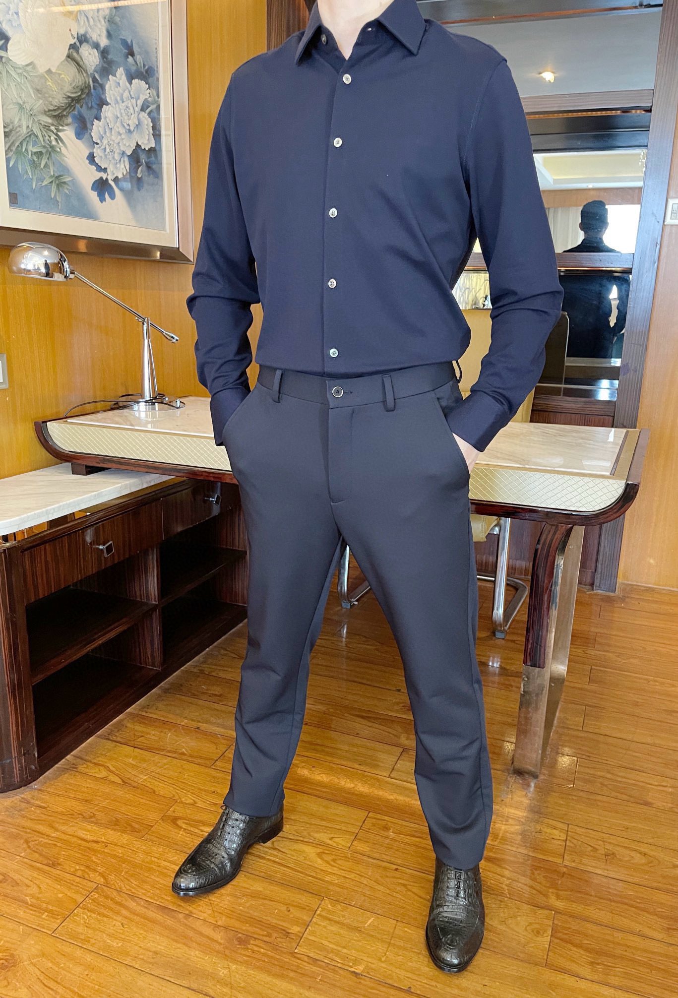 NO:528929,The latest hot shirts in Lp-2025 counters are shipped and European and American counters are on sale at the same time!  Selected Italian imported fine cotton fabrics with simple and atmospheric design, customized deep-sea shell buckles and every detail demonstrates the taste. You must not miss it. Code number m-3xl (model 180/140 wears 50, with Hong Kong Lane Crawford gift box packaging), loro piano, alexander wang19860909Lp-2025专柜最新爆款衬衣出货 欧美专柜同步发售！精选意大利进口精棉面料搭配简约大气的设计,定制深海贝壳扣和每一个细节都相当彰显品味 您绝对不容错过.码数m-3xl（模特180/140穿50,配香港连卡佛礼盒包装）,,loro piana,alexander wang,Men's clothing