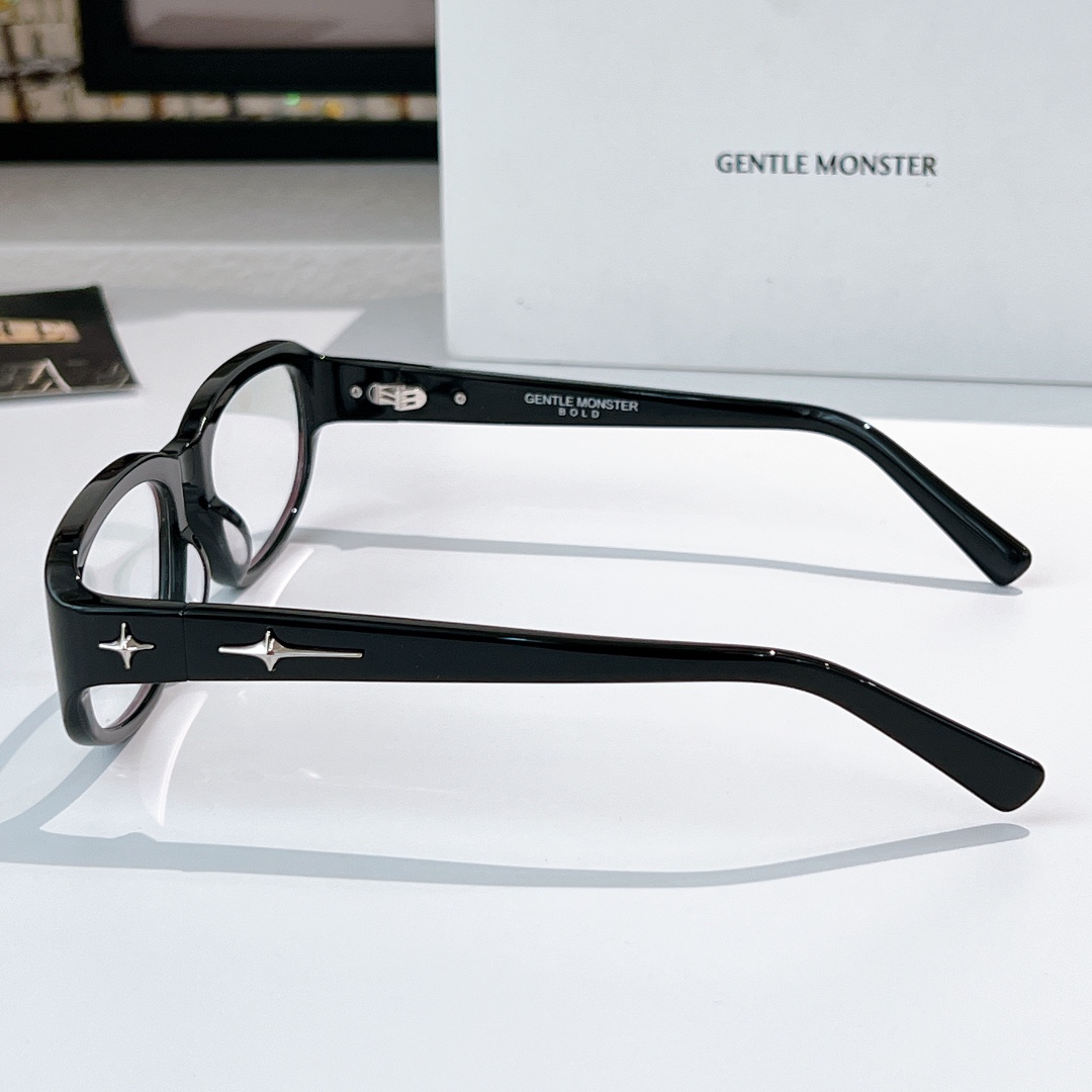 GENTLE MONSTE*MODEL：RNASIZE：57口20-135🔝🔝