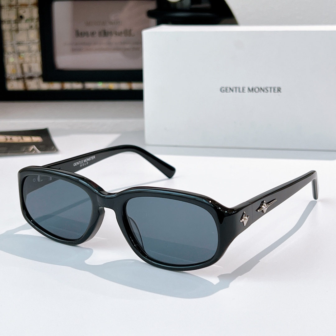 GENTLE MONSTE*MODEL：RNASIZE：57口20-135🔝🔝