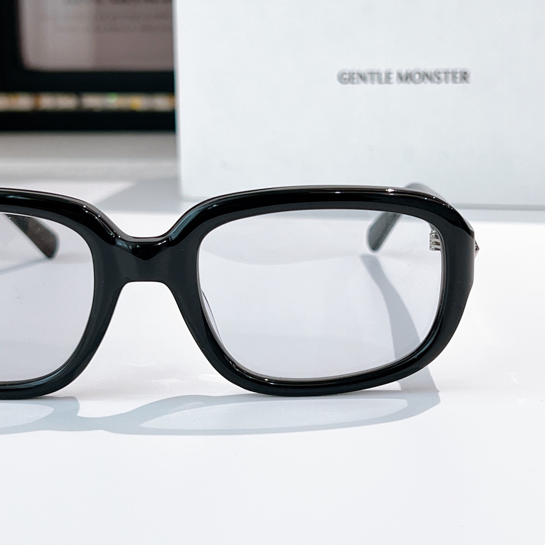 Gentle Monste*MOD：NOIZERSize：58口21 135🔝🔝