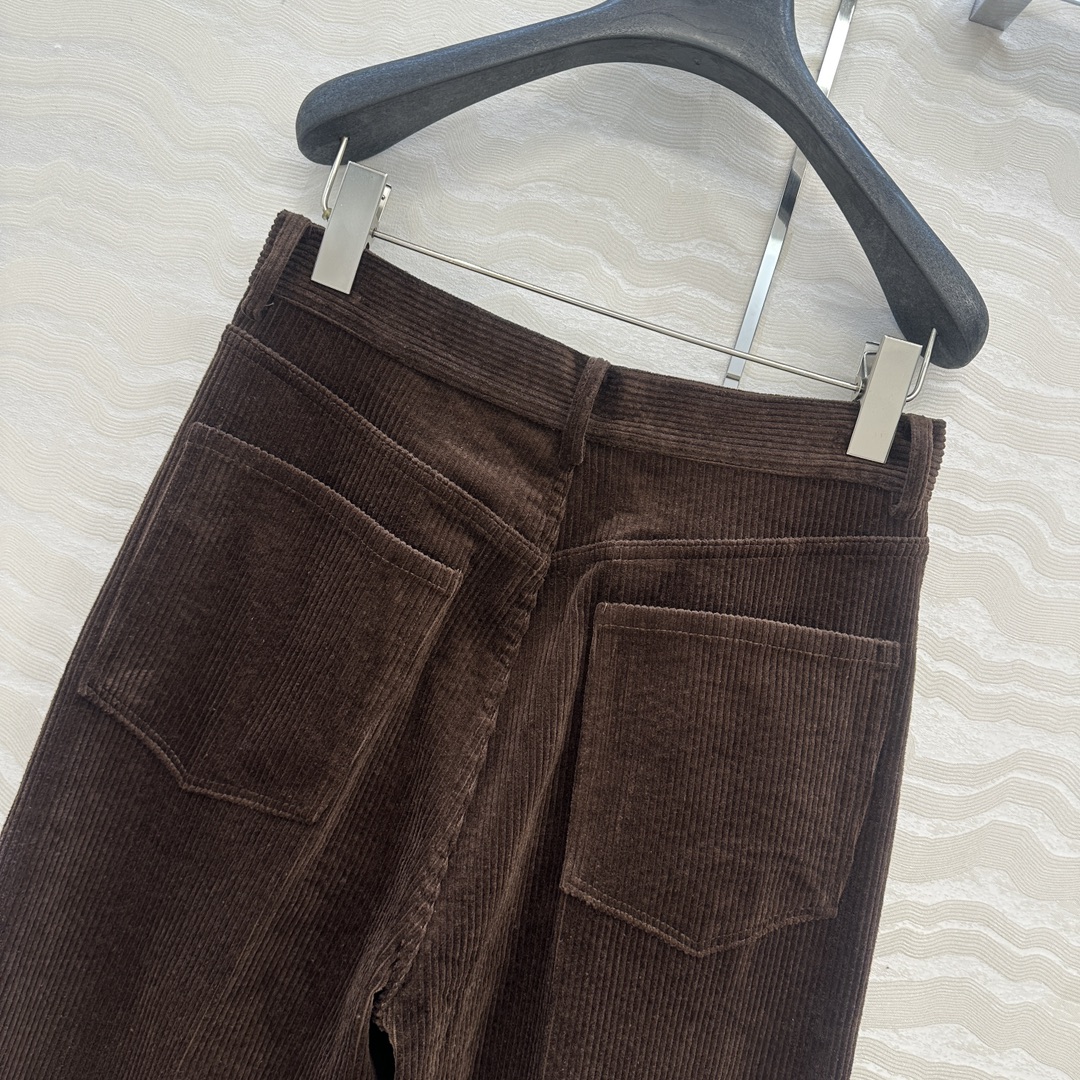 独家首发❤️原单品质，RL浓郁美式风穿搭，定制巧克力棕色灯芯绒直筒裤！减龄学院风气质高级单品。经典中高腰