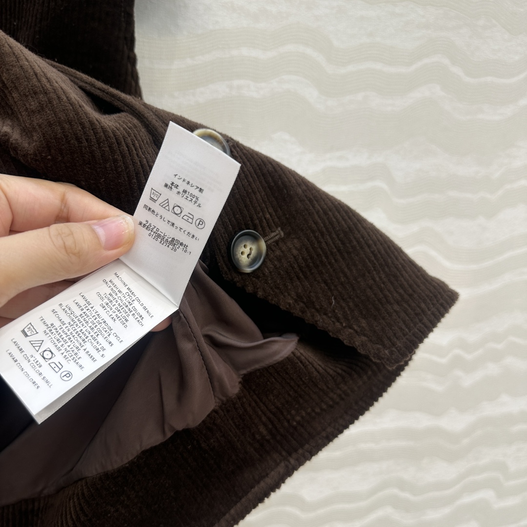 独家首发❤️原单品质，RL浓郁美式风穿搭，定制巧克力棕色灯芯绒马甲小外套！减龄学院风气质高级单品。经典收