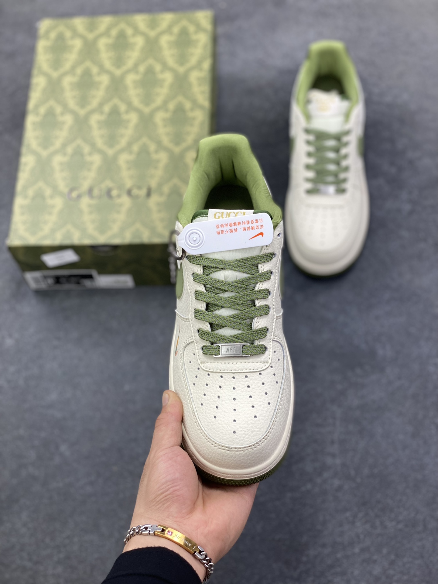 图片[2]-NIke Air Force 1 \’07 Low “古驰联名——米军绿多彩”空军一号 低帮 运动鞋 休闲鞋 折边针车 工艺难度大 原楦头原纸板 原装鞋盒 定制五金配件 内置全掌气垫 原厂鞋底 货号：XX3168-211 尺码：36 36.5 37.5 38 38.5 39 40 40.5 41 42 42.5 43 44 44.5 45-选品中心