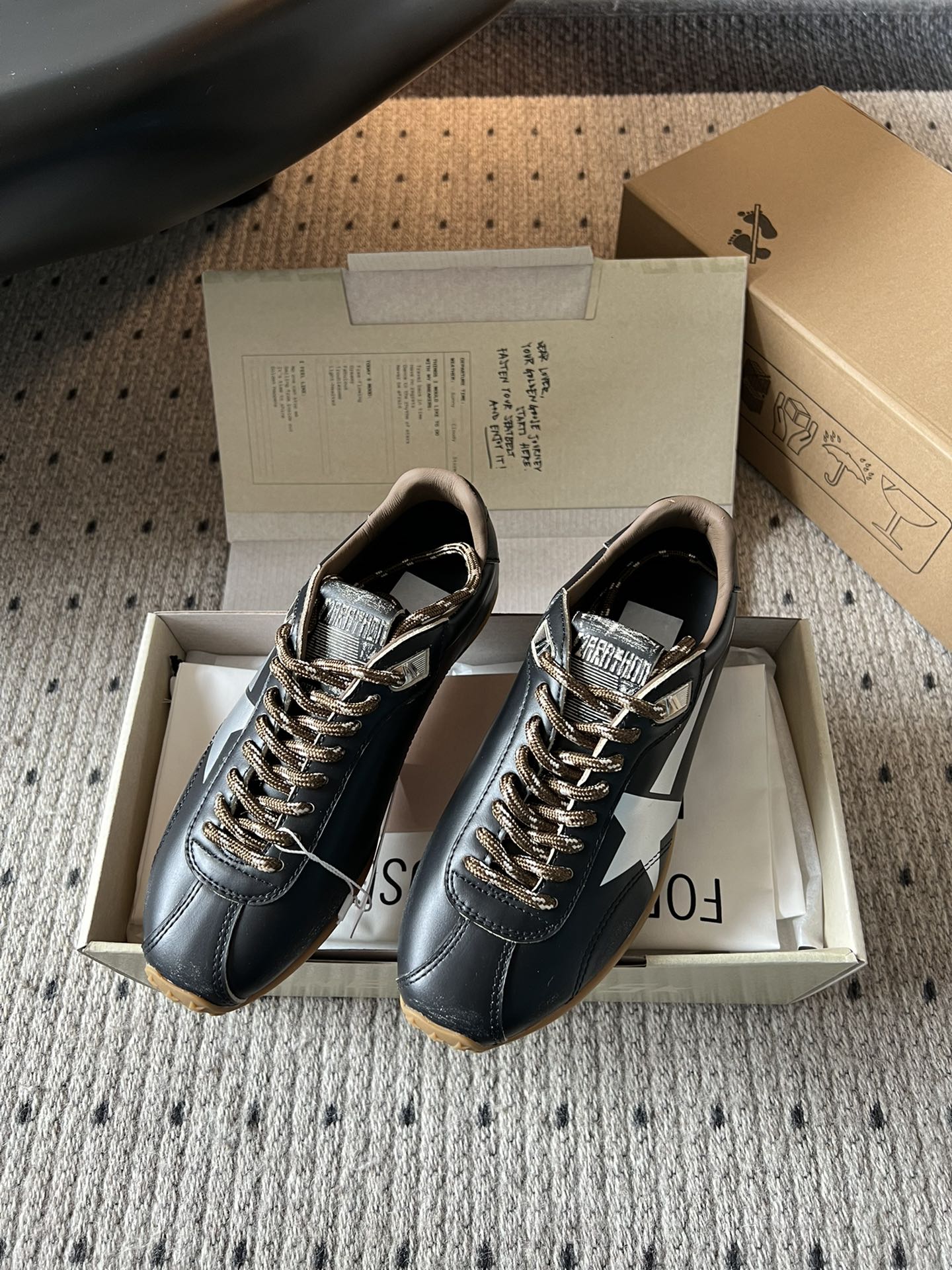 Golden Goose Marathon Leather Sneakers - Lightweight & Breathable 3 i1758353234 2408 1