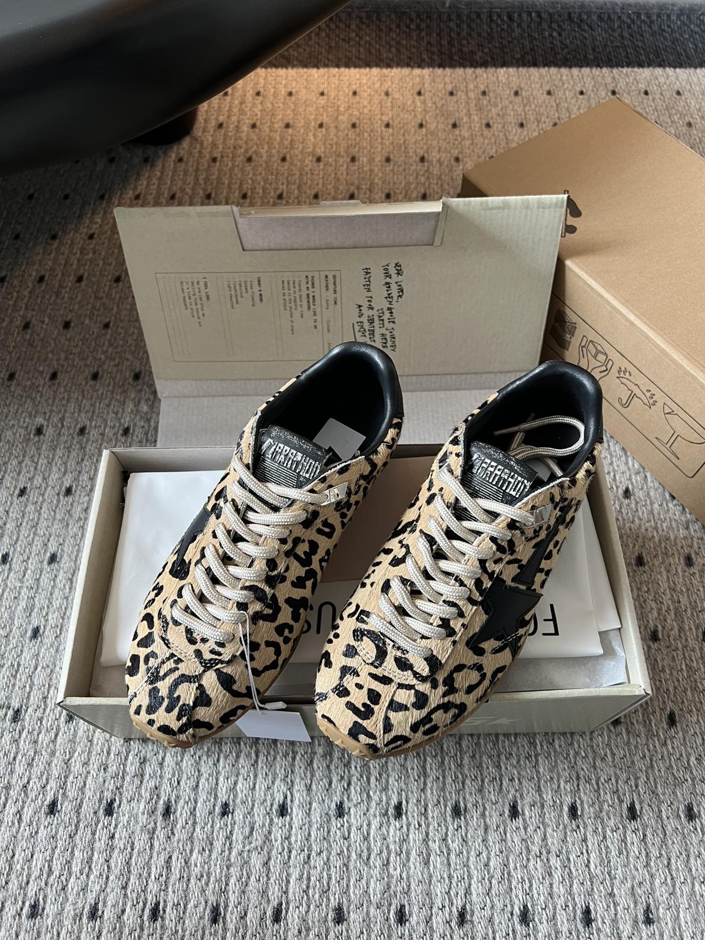 Golden Goose Marathon Sneakers: Retro Style, Modern Comfort - Size 35-44 3 i1758353536 2600 1