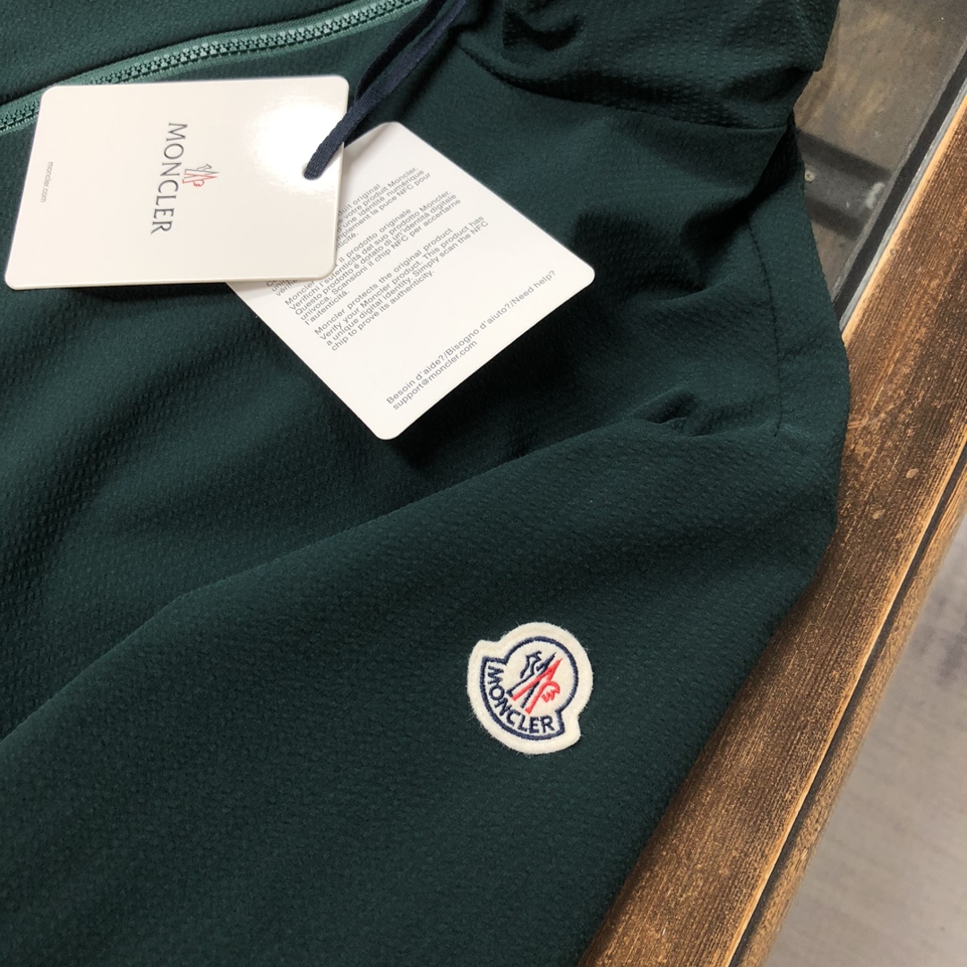 新款上架🎬Moncler 蒙口 Dauno 25爆款风衣夹克外套～官网专柜同步上新🈶售 时尚都市款 特供