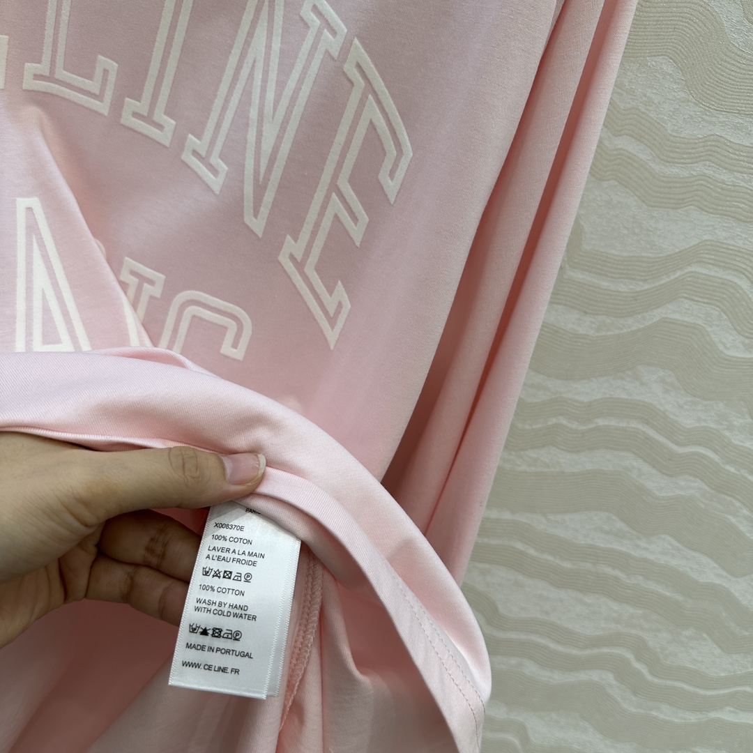 独家首发❤️原单品质CE旋门长袖T恤，轻盈纯棉面料质感柔软舒适，时髦精必备单品解锁所有穿搭！认准我家品质