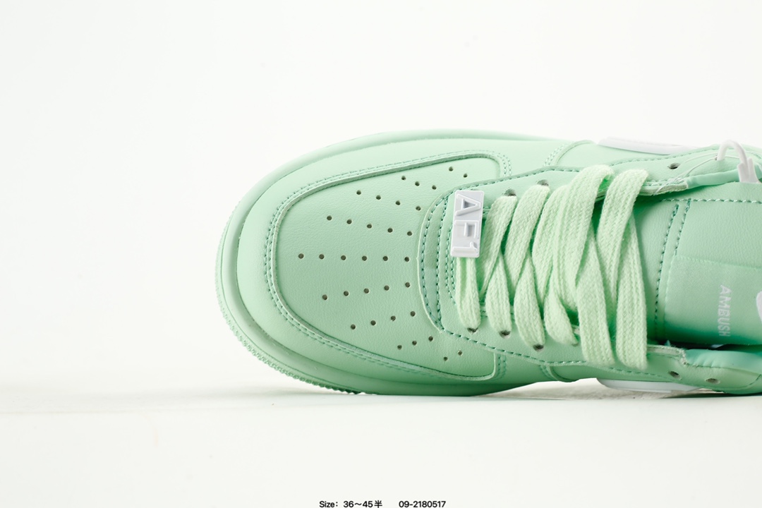 💰185
✅Abush x Nk Air Force 1‘07 ow S 空军一号联名标志性的Swoosh延伸至鞋跟之外 鞋舌和鞋垫上印有ABUSH品牌标志 整体简约大气
货号:V3464-200
尺码:36 36.5 37.5 38 38.5 39 40 40.5 41 42 42.5 43 44 45
编码：09-2180517