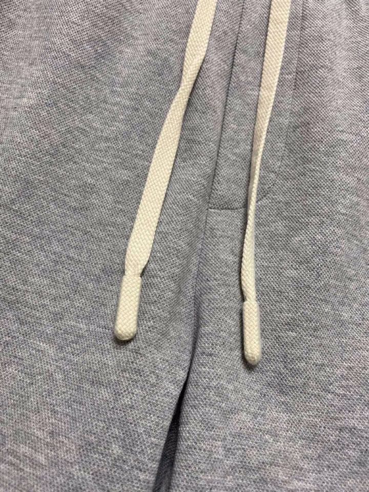 LOEWE 罗意威春夏网红爆款🔥火爆罗罗威钩花边短裤，专属定制奢品空气珠地面料，爽滑舒适有型，手感超一流