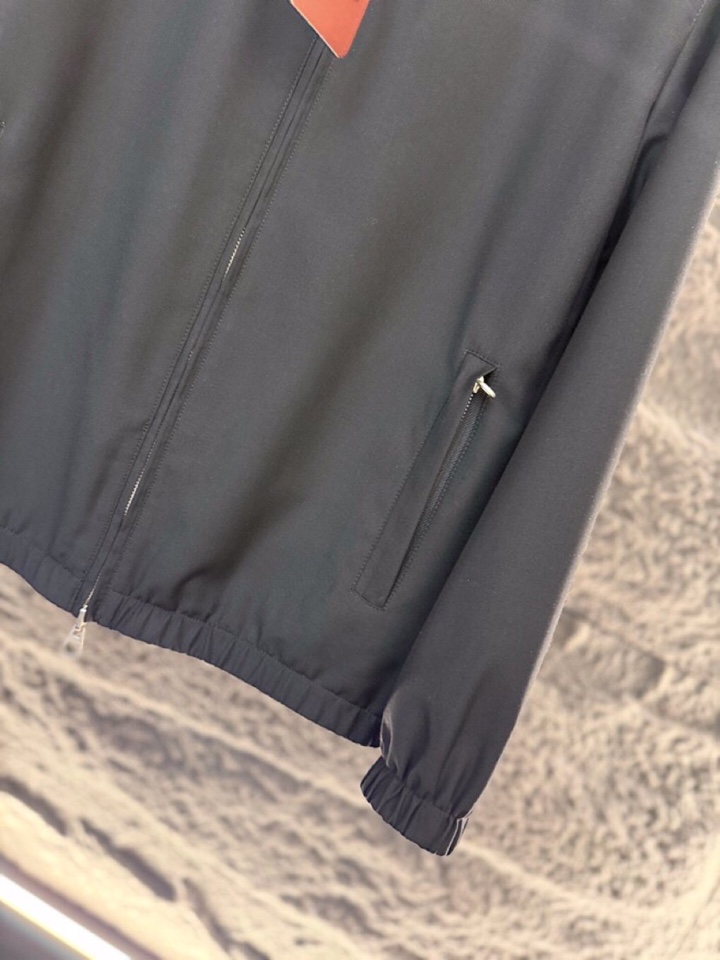 Loro Piana 诺悠翩雅 lP🆕ss 秋冬新品 Bomber Windmate® 男士双面飞行员夹