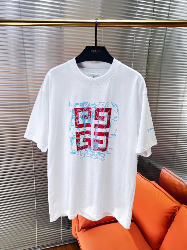 Givenchy 纪梵希2025春夏新品短袖圆领T恤，原版印花刺绣字母Logo，三标齐 帅气时尚，简约百