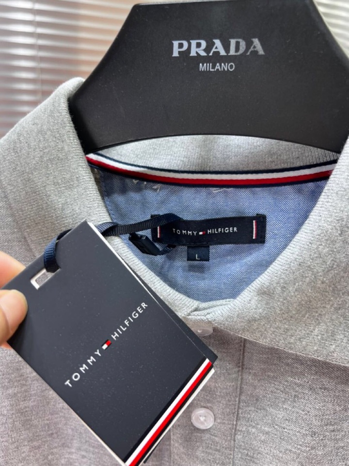 Tommy 25ss春夏新款翻领T恤Polo衫，舒适细腻带来极佳的亲肤感，同时吸湿透气，方便打理。精工螺