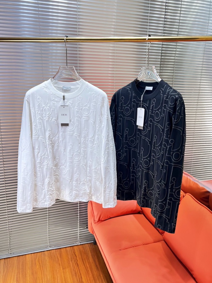 Dior 迪奥2025新款圆领长袖T恤，男女同款情侣款，数码植绒发泡字母logo·定制280克重纯棉面料