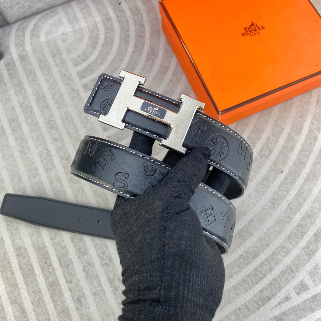 爱马仕💕 特种皮腰带系列 ,原厂五金精品不锈钢扣,手感柔软舒适 宽3.8CM。