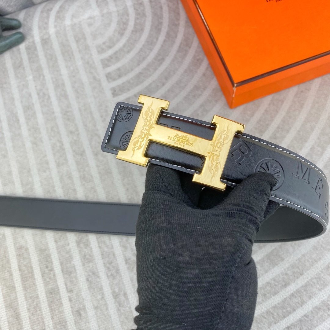 爱马仕💕 特种皮腰带系列 ,原厂五金精品不锈钢扣,手感柔软舒适 宽3.8CM。