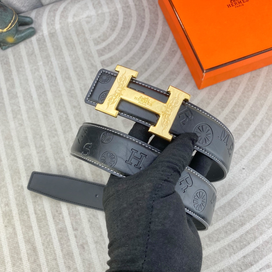 爱马仕💕 特种皮腰带系列 ,原厂五金精品不锈钢扣,手感柔软舒适 宽3.8CM。