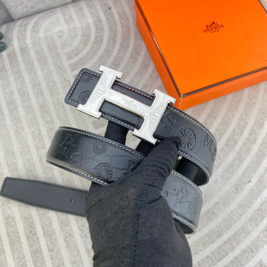 爱马仕💕 特种皮腰带系列 ,原厂五金精品不锈钢扣,手感柔软舒适 宽3.8CM。