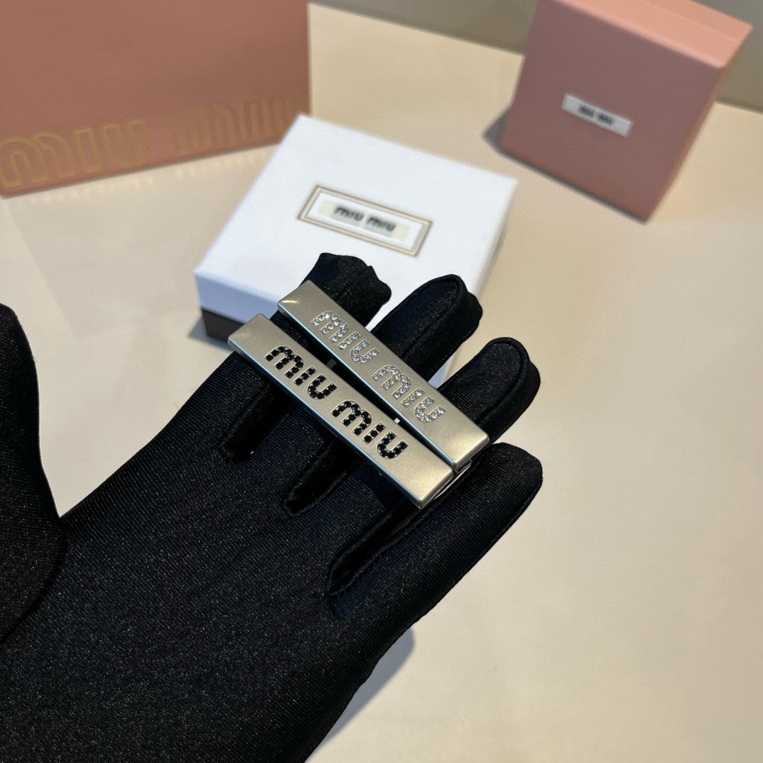 🆕（单个）miumiu缪缪新款发夹