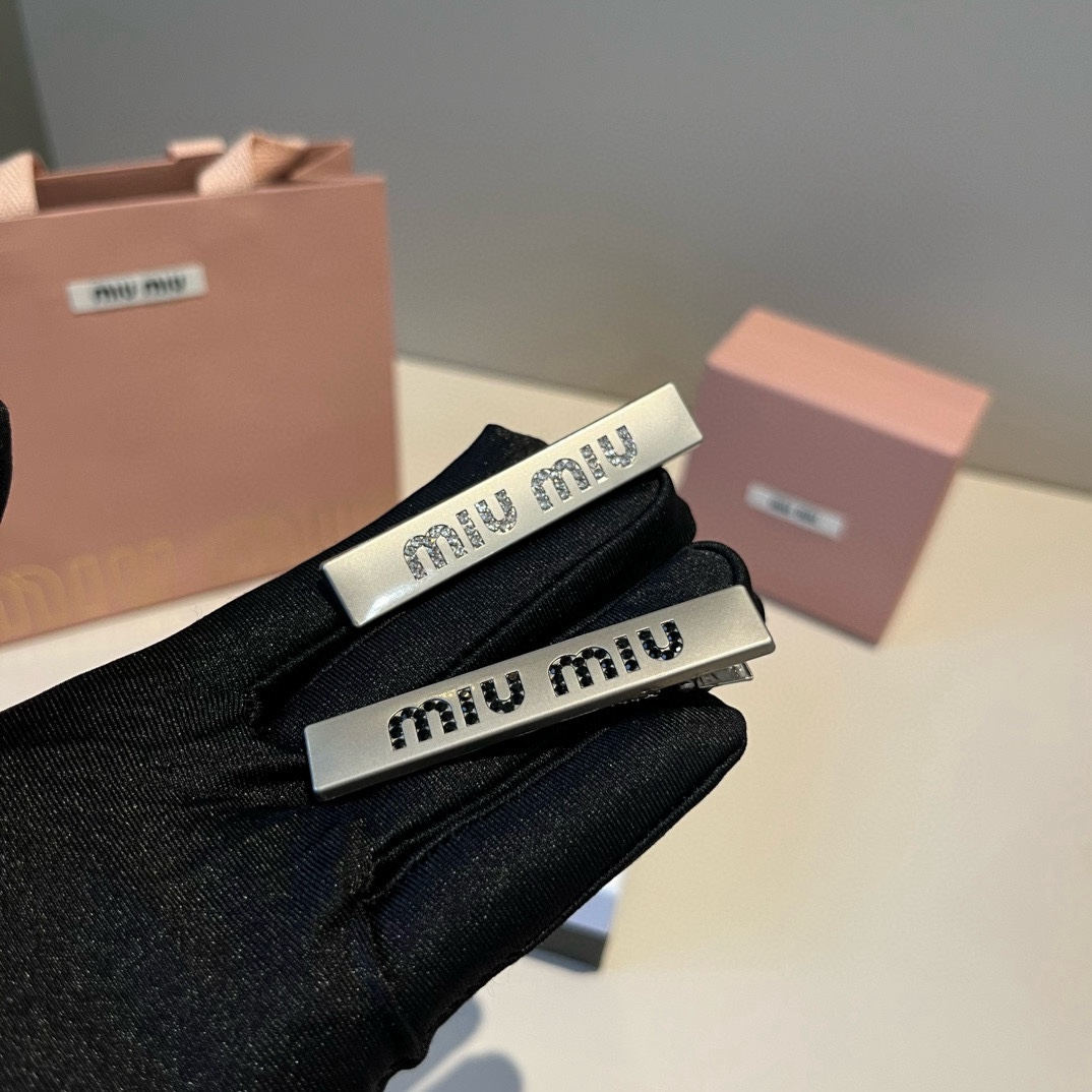 🆕（单个）miumiu缪缪新款发夹