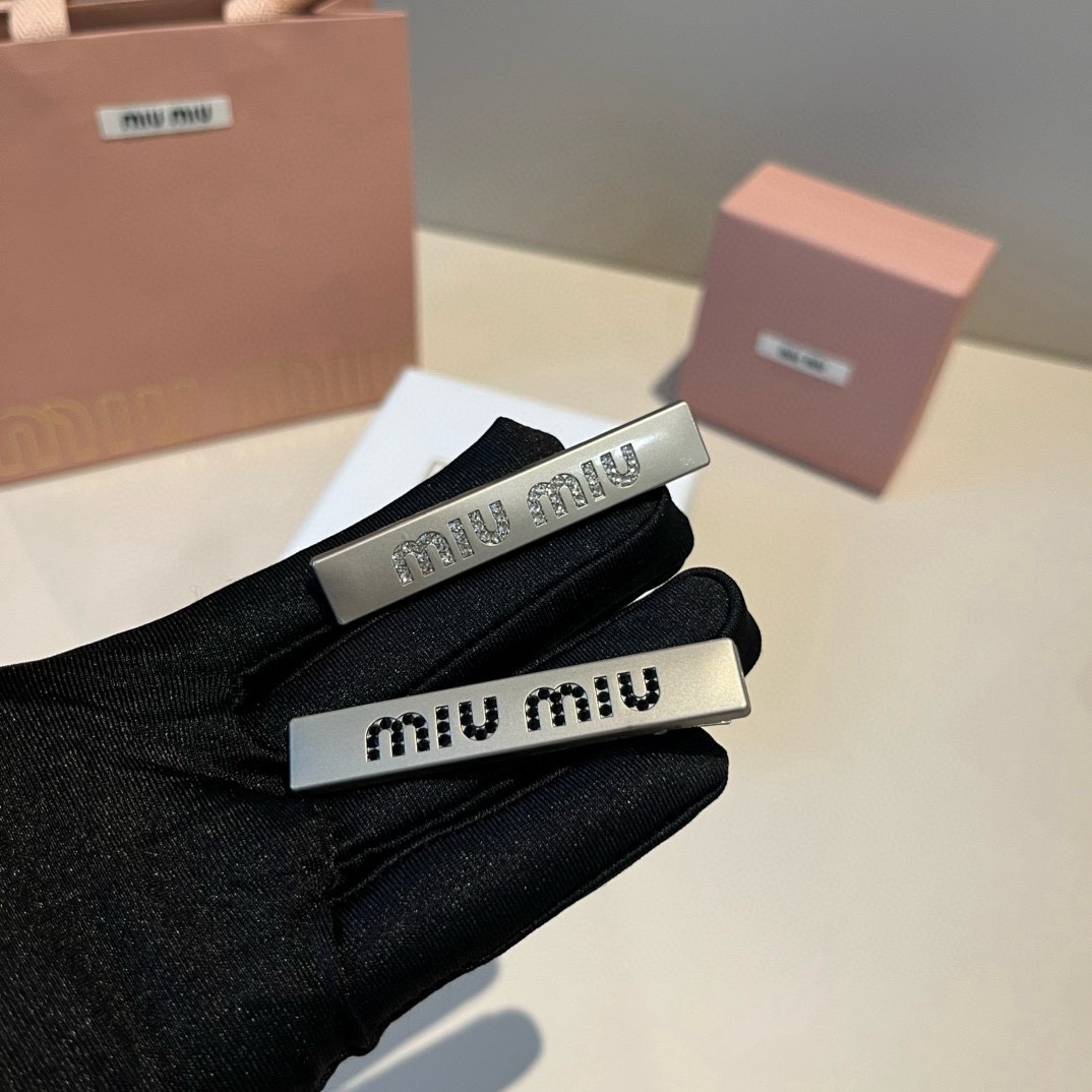 🆕（单个）miumiu缪缪新款发夹