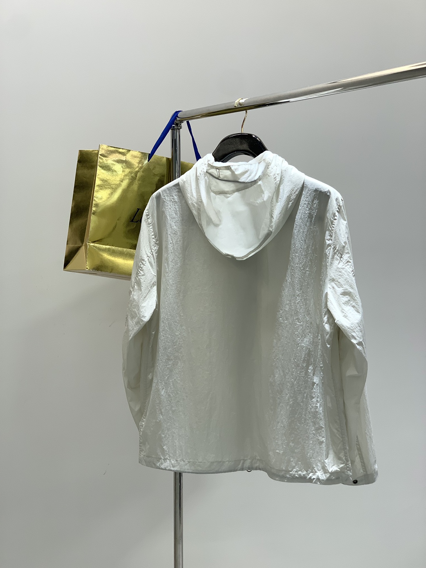 ，Stone Island 石头岛，2025秋季最新款，专柜同步有售，原单狠货，爆款时尚休闲连帽外套，进