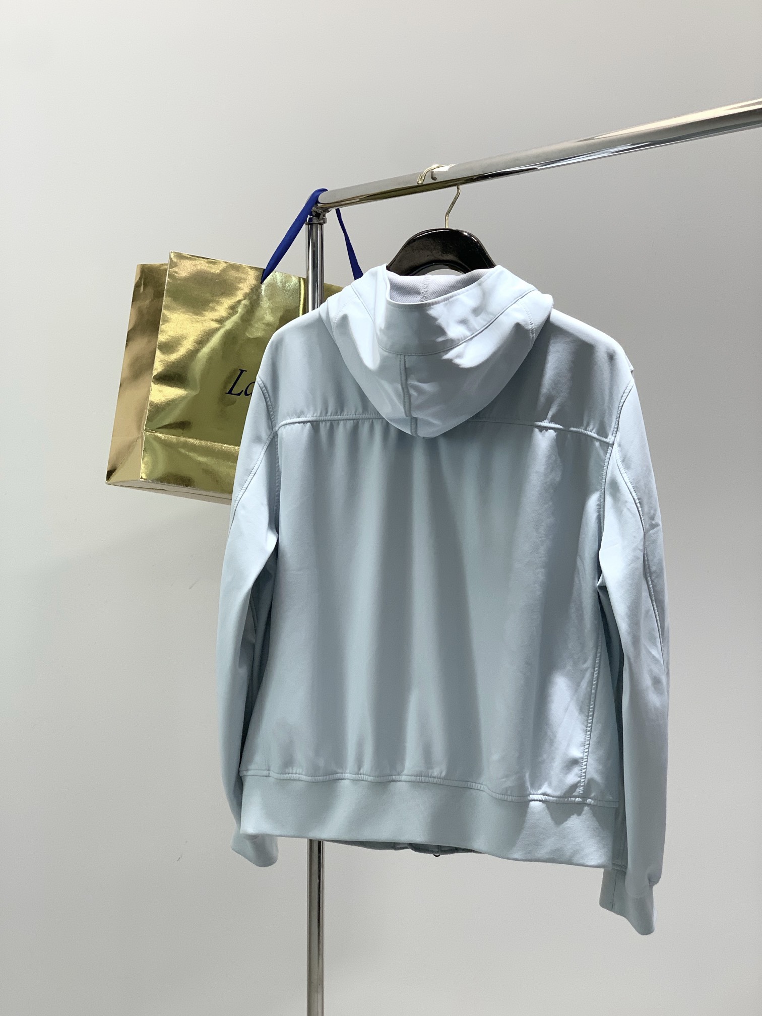 ，Stone Island 石头岛，2025秋季最新款，专柜同步有售，原单狠货，爆款时尚休闲连帽外套，进