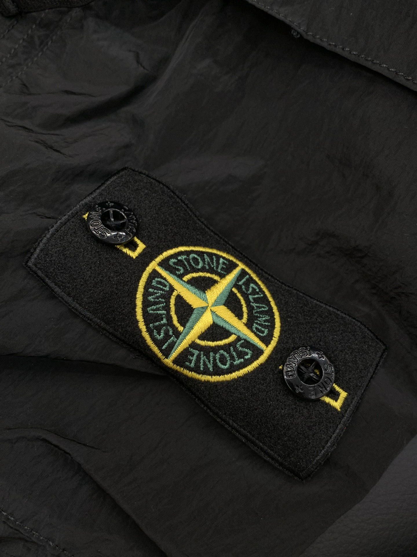 ，Stone Island石头岛，2025秋季最新款，专柜同步有售，原单狠货，爆款时尚休闲裤，进口原版面