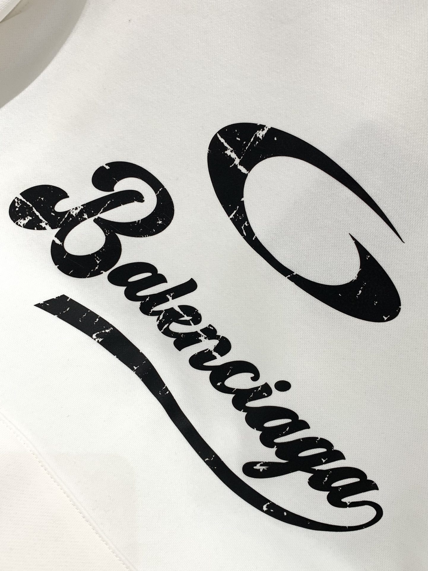 ，Balenciaga 巴黎世家，2025秋季最新款，专柜同步有售，原单狠货，爆款时尚休闲连帽卫衣，进口