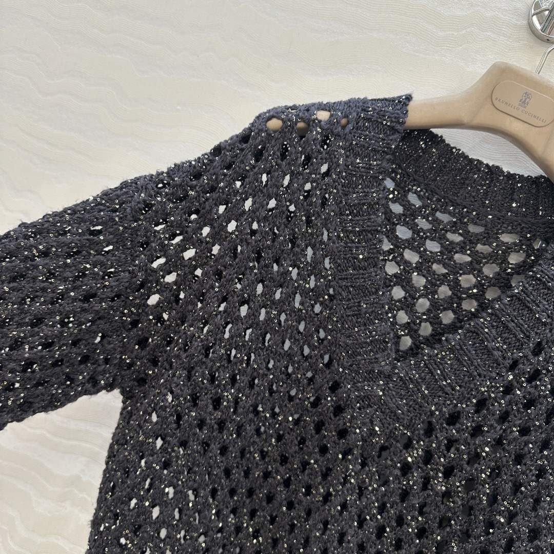 独家首发🍒高端原单品质！行走的高定 BC高智感穿搭！超重工的刺绣闪耀珠片钩花V领毛衣⚠️徳国进口机打造编